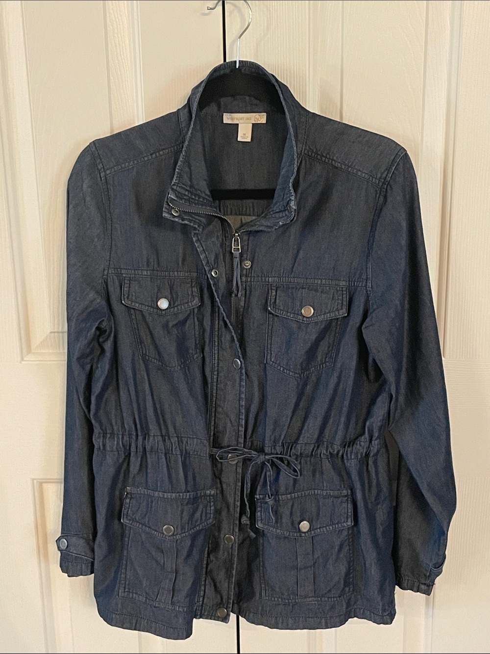 Lightweight jacket